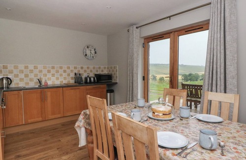 Fortrose Cottage | TAFFS BARN, family friendly, with a garden in Rosemarkie