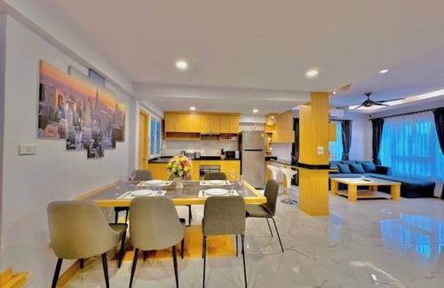 Jomtien Villa | TagVilla SukSabai Villa in Pattaya -04 Bedroom