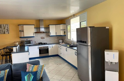 Faaa Ski Chalet | TAHITI - Fare Vairai Pool