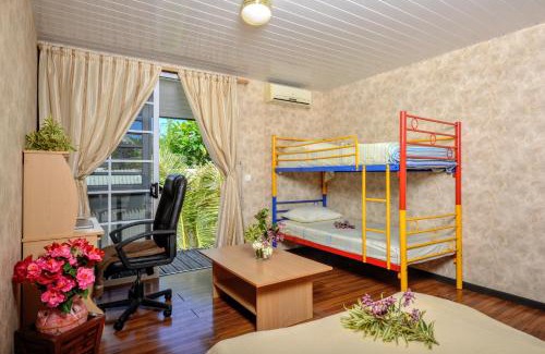 Papara House | TAHITI - Taharuu Houses Surf & Beach