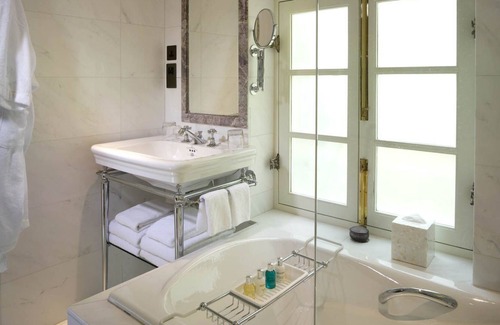 Islands District Hotel | Tai O Heritage Hotel