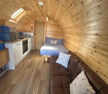Knockaird House | Taigh Plo