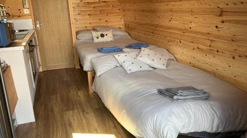 Knockaird House | Taigh Plo