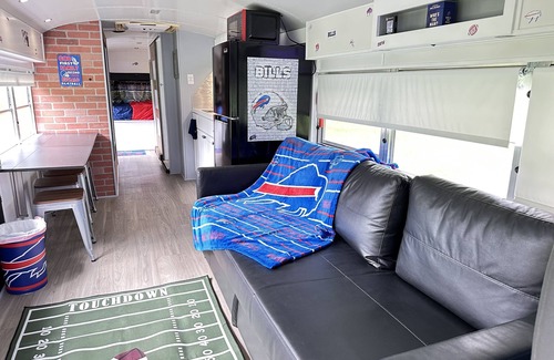 Black Creek RV Rental | Tailgating Bus on Ischua Creek @ Campground Adventures