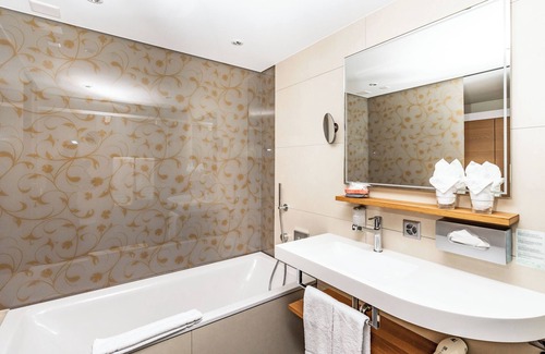 Weissenstein Hotel | Tailormade Hotel KRONE Sarnen
