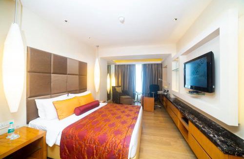 Royapettah Hotel | Taj Club House