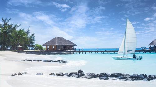 Kanifinolhu Island Resort | Taj Coral Reef Resort & Spa,Maldives - Premium All Inclusive with Free Transfers