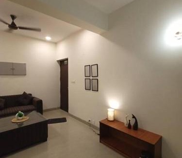 Taj Ganj Apartment | Taj Serenity -Green view Retreat