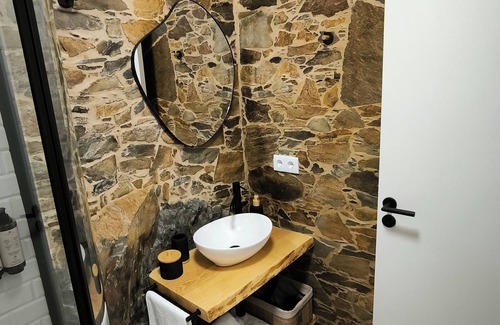 Lousa House | Talasnal Corner