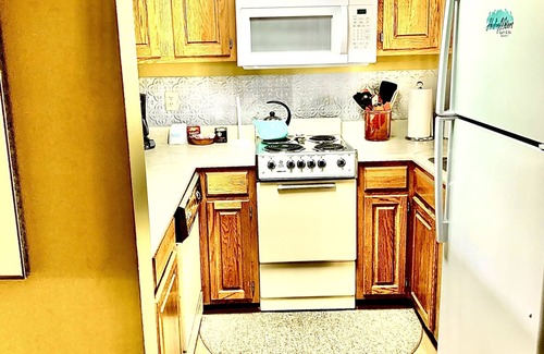 Pagosa Springs House | Talisman’s Amazing Views! Walk to Uptown: Sleeps 4