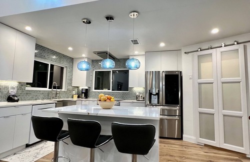 Telogia House | Tallahassee Lake Talquin High-End Modern Style Open Light