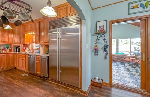 Tallahassee House | Tallahassee Pool+Hot Tub | Sleeps 16 | Game-Filled Fun