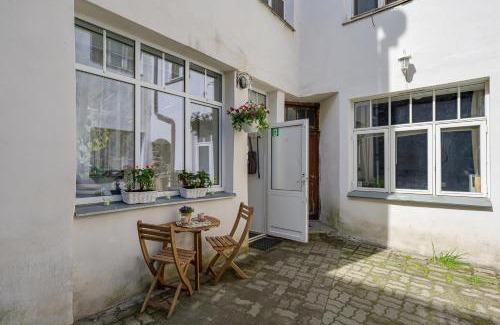 Old Town Apartment | Tallinn Old Town Romantic Apartment
