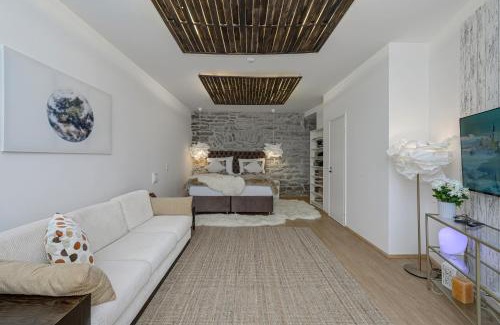 Old Town Apartment | Tallinn Old Town Romantic Apartment