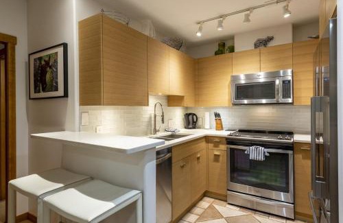 Nordic Estates House | Taluswood 6 by Outpost Whistler