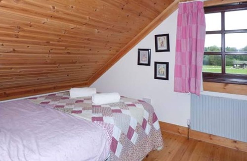 Pentney House | TAMAURA LODGE, pet friendly, character holiday cottage in King's Lynn