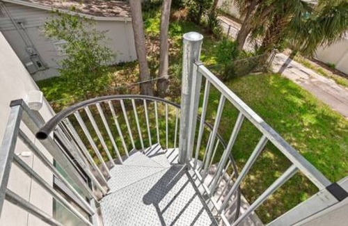 North Hyde Park House | Tampa Getaway Cozy Retreat Near Downtown