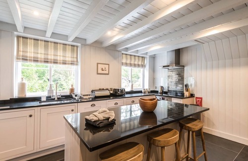 Llanelltyd House | TAN LLAN, pet friendly, luxury holiday cottage in Llanelltyd