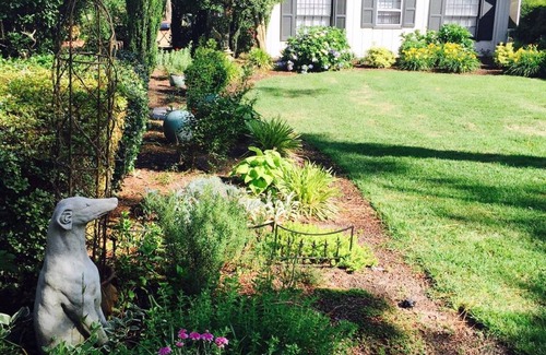 Southern Pines Apartment | Tanglewood Farm - Tally Ho Suite 1 BR/1BA Private Apartment on Horse Farm