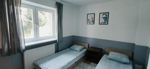 Stare Miasto District House | Tanie spanie na Naramowicach- ZAMELDOWANIE BEZOBSŁUGOWE -