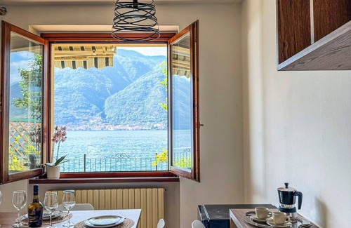 Lezzeno Apartment | Tastefully furnished 3-room apartment on the lakefront with pool and private beach