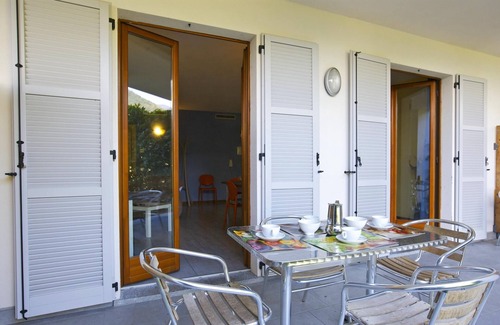 Cannobio Apartment | Tastefully furnished apartment in a small residence in a sunny location
