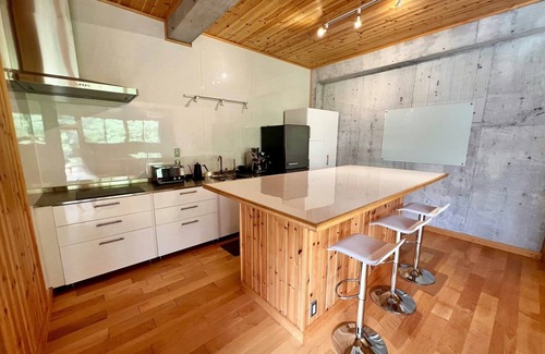 Akiruno House | TATEYA VACATION 60/ Cozy quiet Condo by the creek