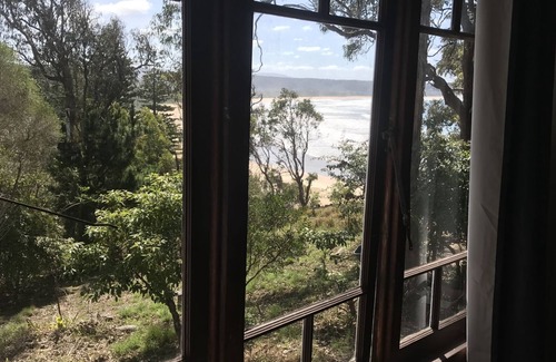 Tathra House | Tathra Beach Shack/Character & Magic Views