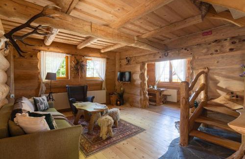 Poronin Ski Chalet | TATRA COTTAGE góralski domek z kominkiem