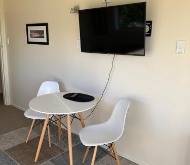 Maungatapu Apartment | Tauranga Harbour Views