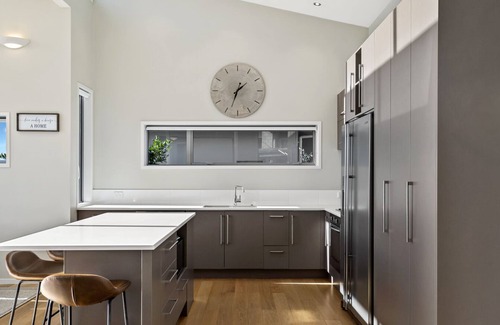 Pyes Pa House | Tauriko Retreat - Tauranga Holiday Home