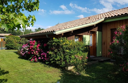 Taussat Villa | TAUSSAT villa coeur de bassin
