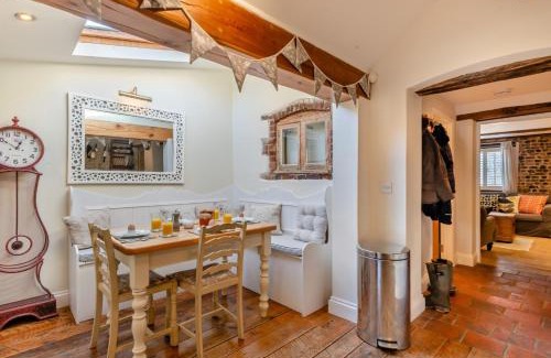 Langham House | Tawny Cottage