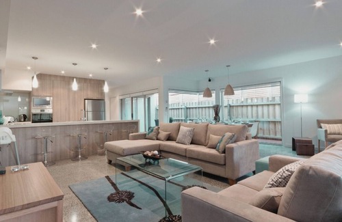 Queenscliff House | TAWORRI at Swan Bay