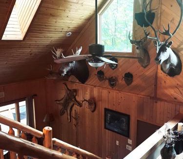 Cable House | Taylor Lake Point Condo