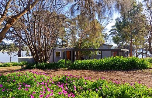 South Bruny House | Taylors Bay Cottage