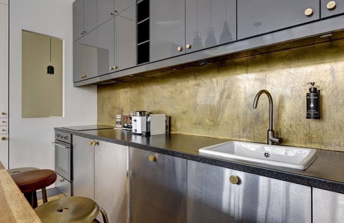 20th Arrondissement Apartment | TBS 19 - Spacious apartment located in Oberkampf