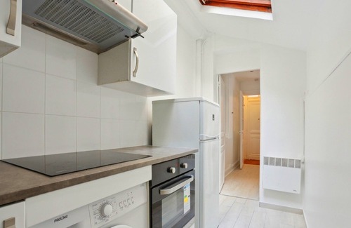 Republique–Point-du-Jour Apartment | TBS 825 - Charming duplex apartment