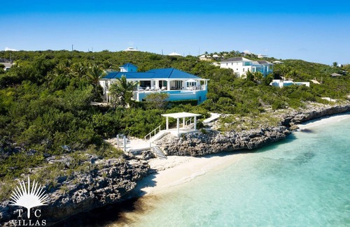Blue Mountain House | TC Villas -Villa MaryJane -Private Tidal Beach w. Infinity Pool & Hot Tub