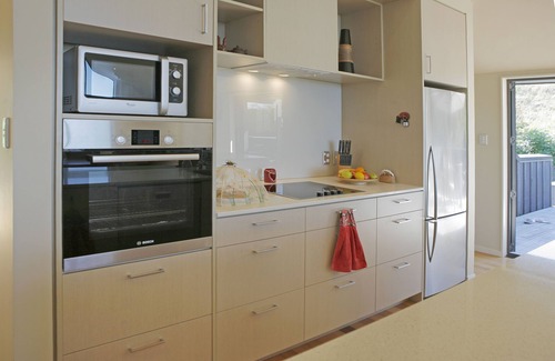 Mahurangi West House | Te Muri Ridge Private Luxury Retreat