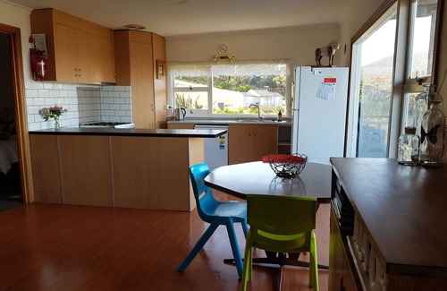 Alonnah House | Te Papa Rua Family Accommodation