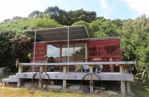 Palliser Bay Other | Te Rakau Bunkhouse - cyclists and bird lovers dream