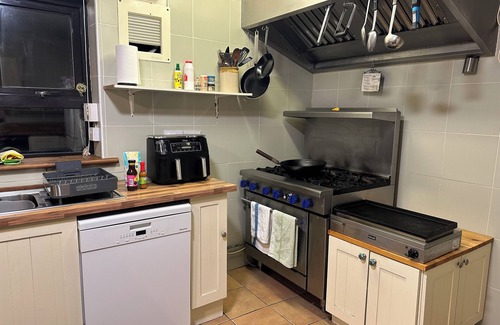 Achill Island House | Teach Cruachán Large-group Holiday Home