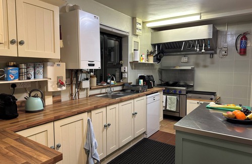 Achill Island House | Teach Cruachán Large-group Holiday Home
