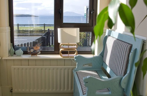 Achill Island House | Teach Cruachán Large-group Holiday Home