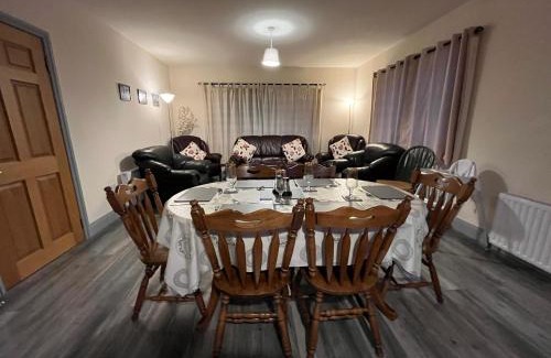 Saula House | Teach Molcamor, Achill Island