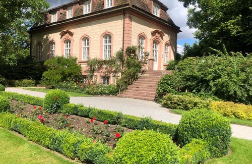 Hoexter Villa | Teehaus im Schlosspark Weltkulturerbe Corvey