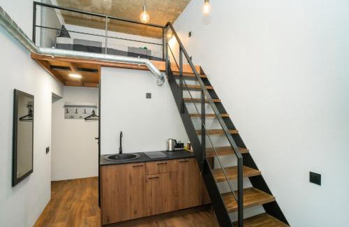 Liberty Avenue Apartment | Teeny Tiny Lofts in Center