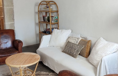 Alignan-du-Vent House | Teepee House