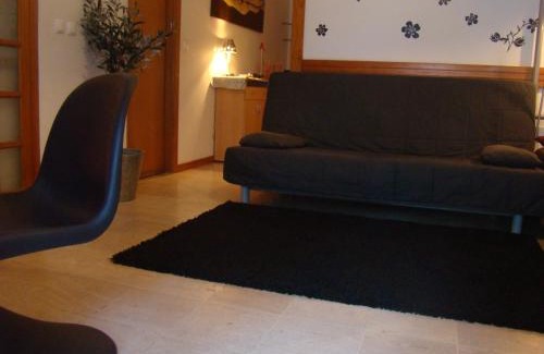 Linda-a-Velha Apartment | Tejo Apartment